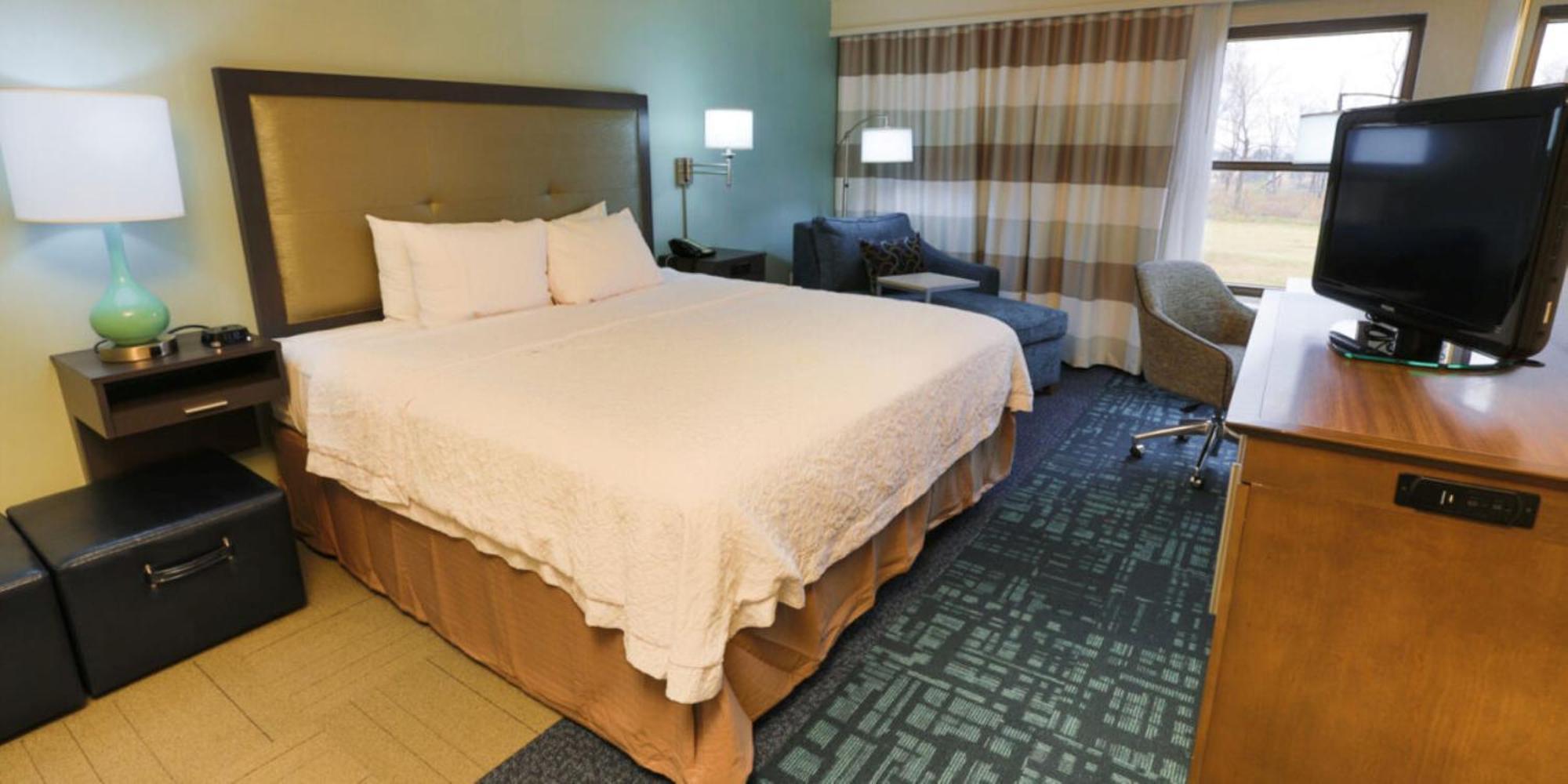 Hampton Inn & Suites Nashville-Airport Bagian luar foto