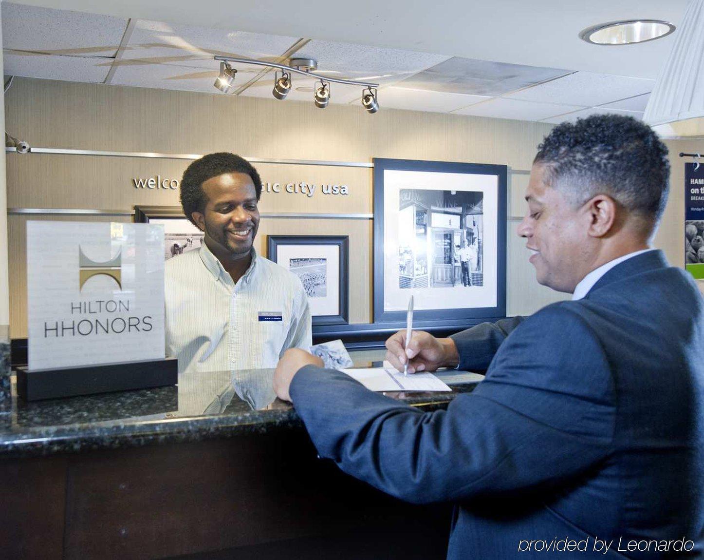 Hampton Inn & Suites Nashville-Airport Interior foto